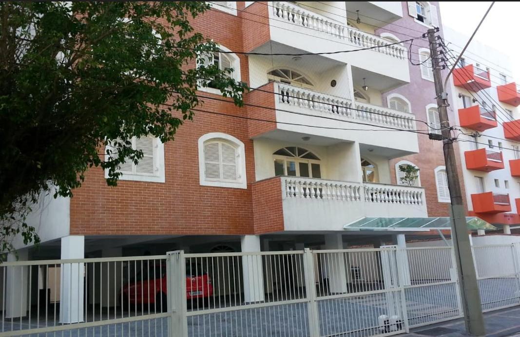 Apartamento Otima Localizacao กัวรูจา ภายนอก รูปภาพ